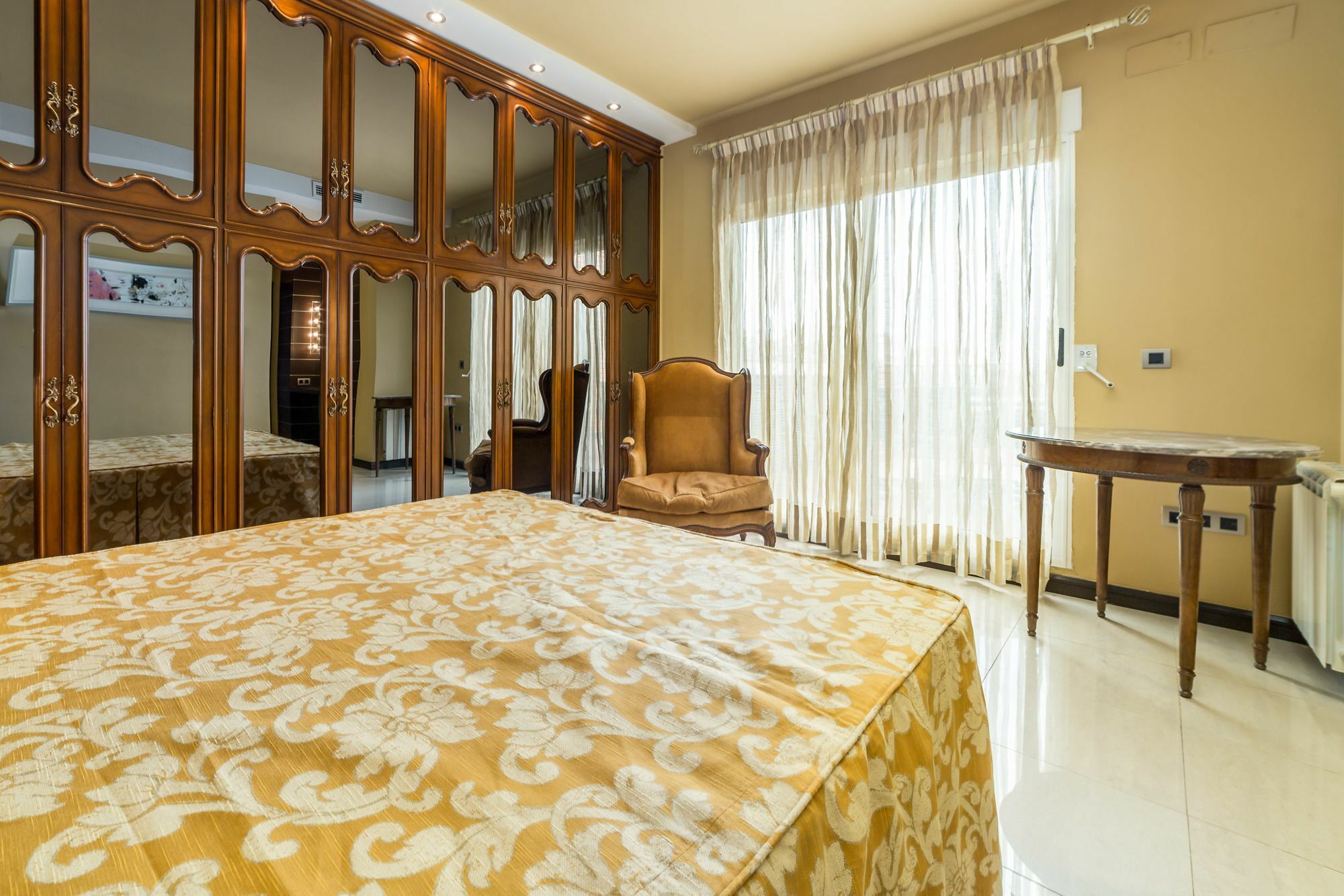 Travel Habitat Atico Ciutat Vella. Apartment บาเลนเซีย ภายนอก รูปภาพ
